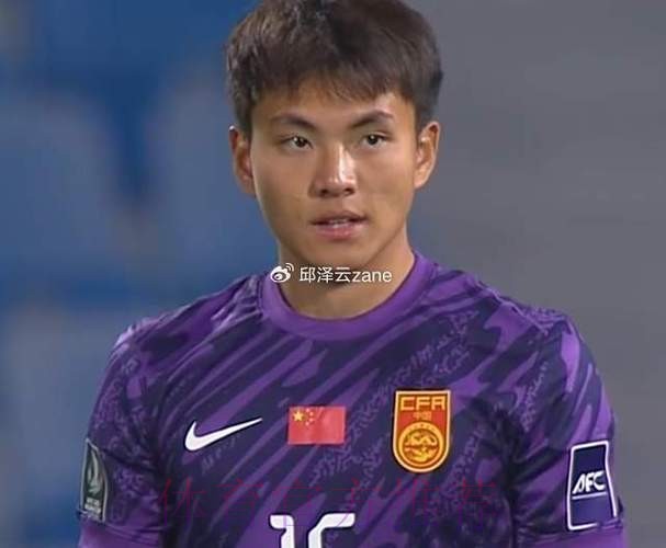 李昊：对方最后那球踩我耳朵上了，必须得扑没办法